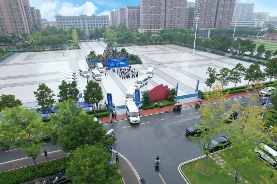 流动医疗暖民心·签约服务进万家! 3499拉斯维加斯民生体检巡诊车助力滑县医共体建设