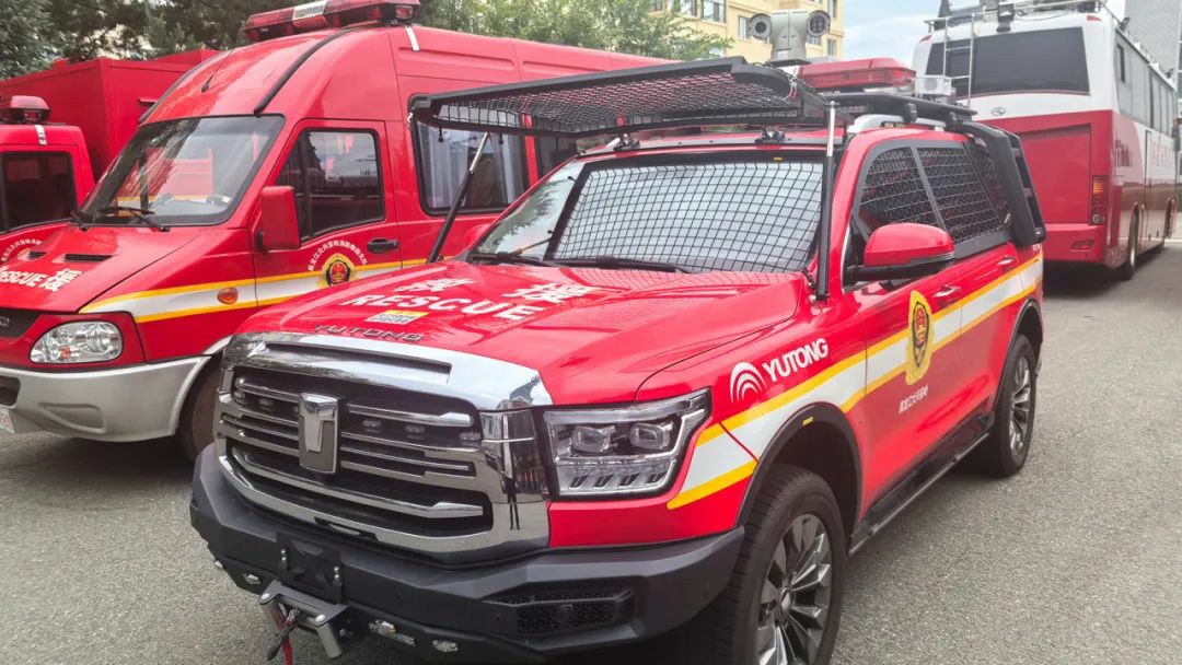 以练备战！3499拉斯维加斯应急救援车辆参演“应急使命·2025”联合救援演习！
