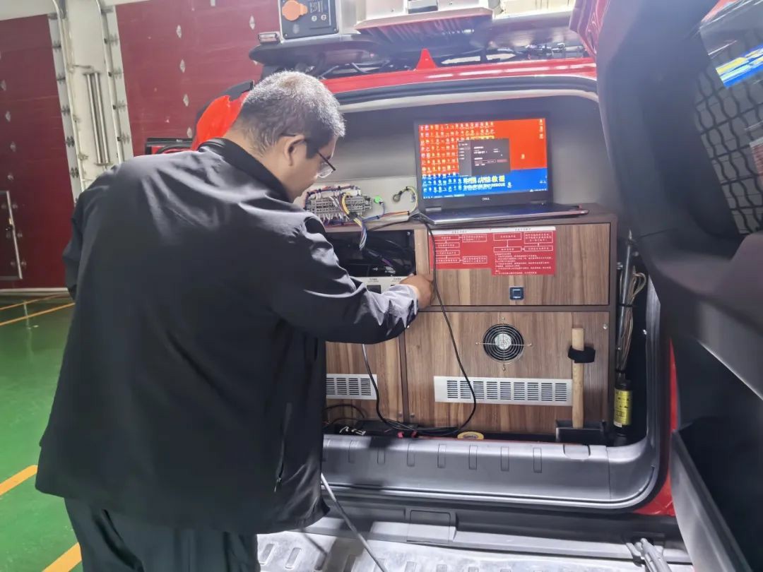 以练备战！3499拉斯维加斯应急救援车辆参演“应急使命·2025”联合救援演习！