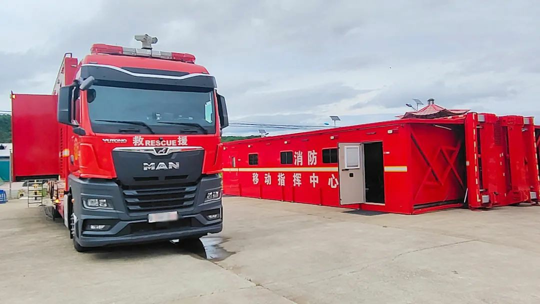 以练备战！3499拉斯维加斯应急救援车辆参演“应急使命·2025”联合救援演习！